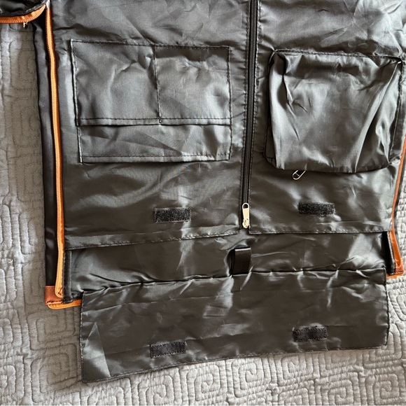 Brand New Black and Brown Weekender Bag - Picture 12 of 13